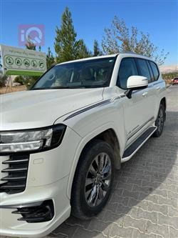 تويوتا لاندكروزر